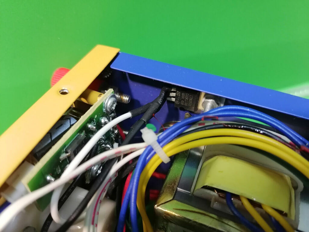 Блок питания Wanptek DPS3010U. Как долго я тебя искал...