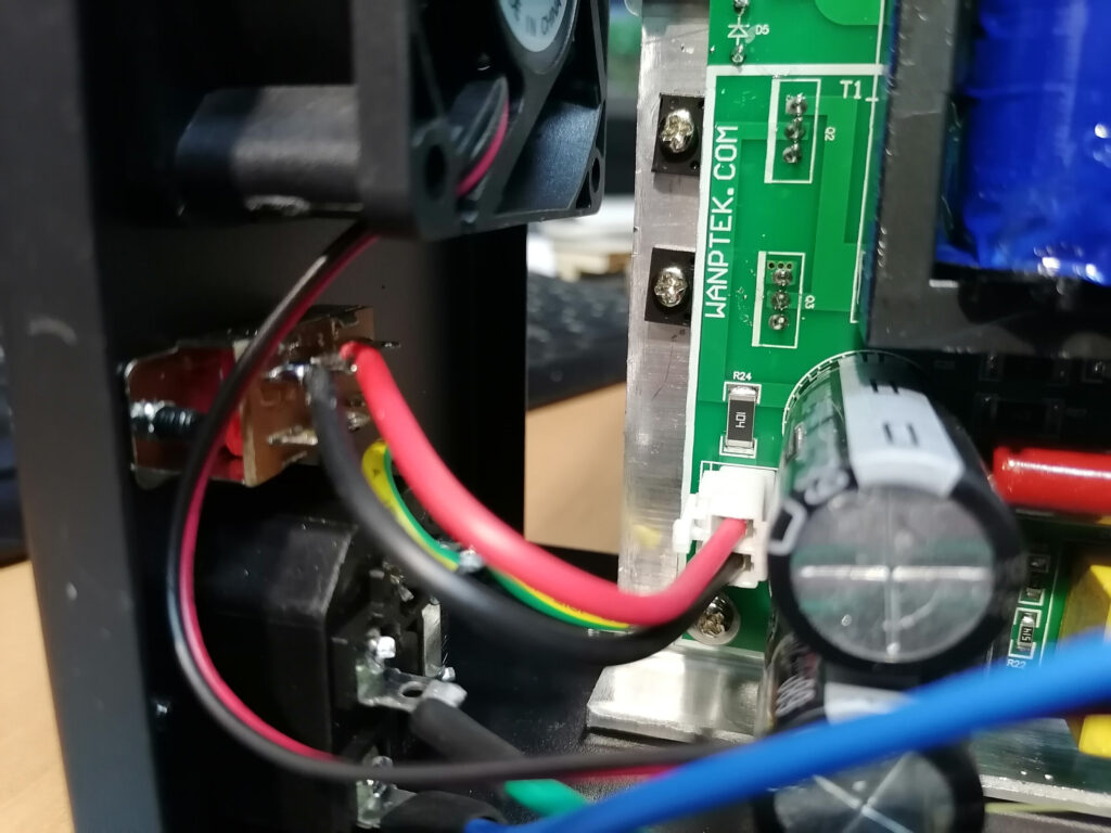 Блок питания Wanptek DPS3010U. Как долго я тебя искал...